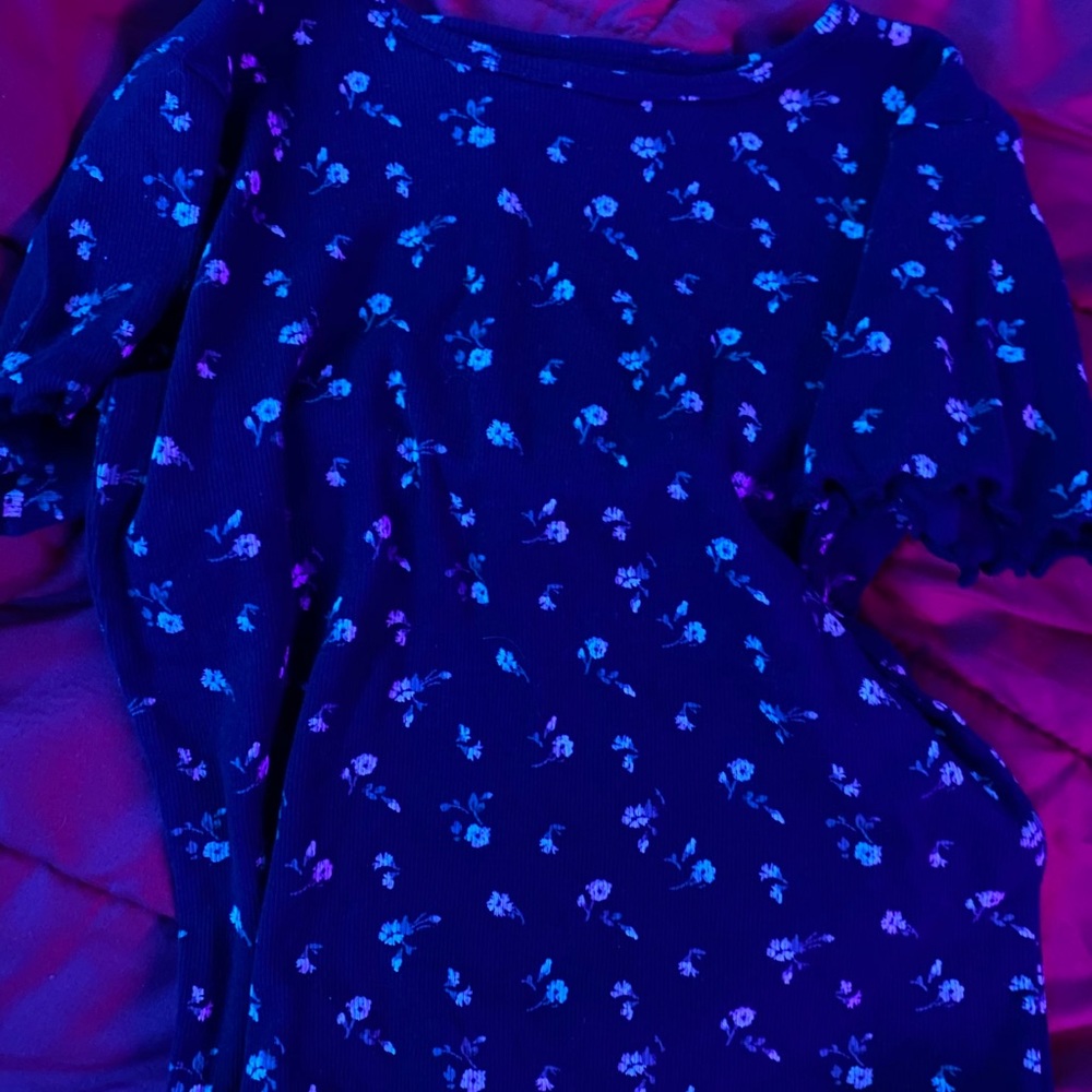 Hollister shirt